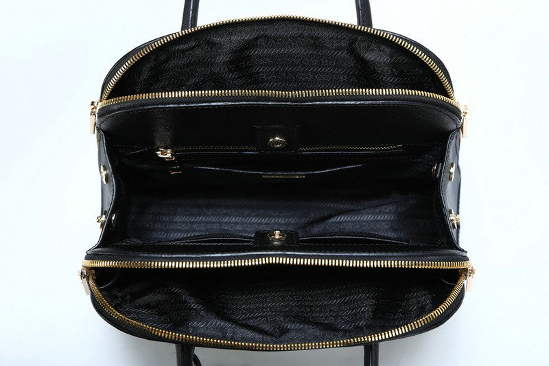 Saffiano Calf Leather Tote Bag for sale BN2593 black